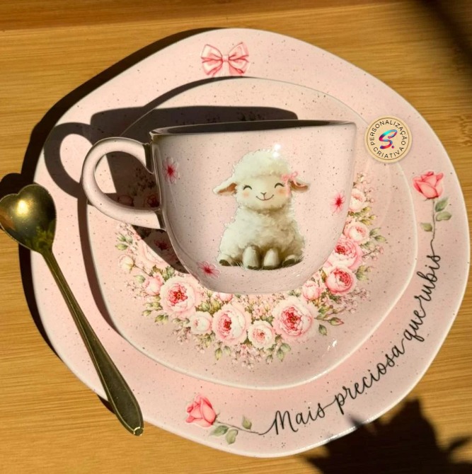 Louça personalizada para presente